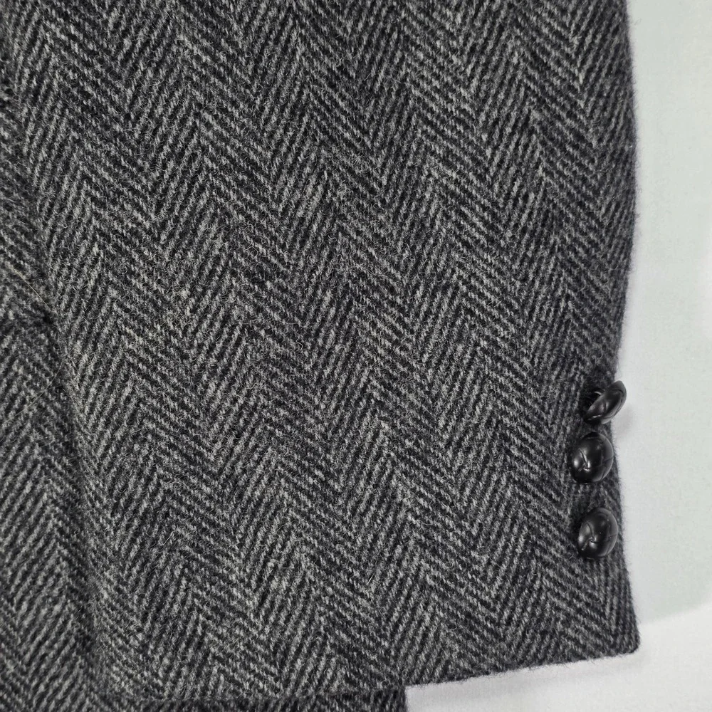 VTG Towncraft Men's Tweed Sport Coat Blazer Two Button Gray Herringbone Wool 42R
